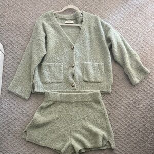 Women’s Abercrombie & Fitch Sage Green Cozy Collection short set
